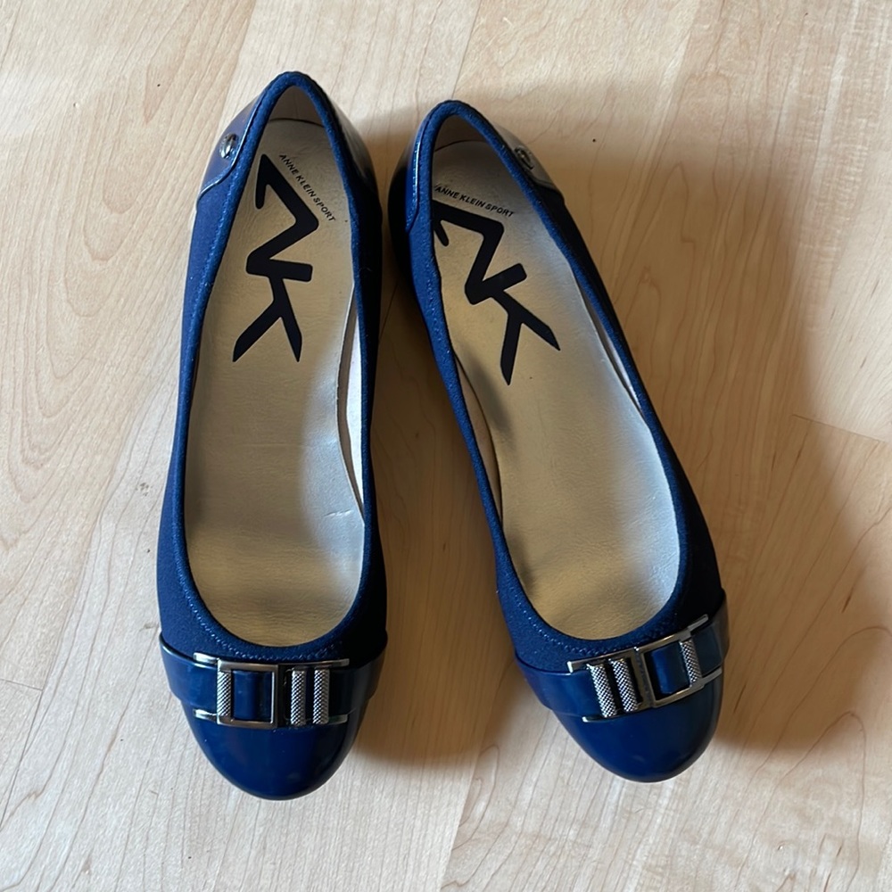 Anne Klein flats